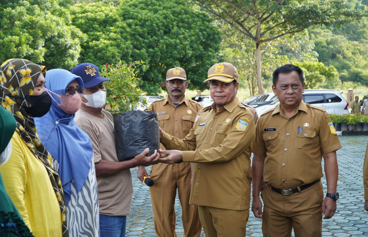 Plh Gubernur Minta ASN Berkontribusi Turunkan Inflasi